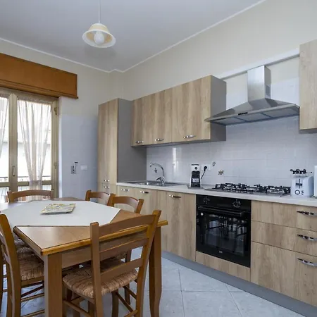 Sicilia Bedda House * Capri Leone